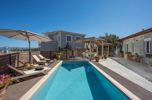 Galatas Villa | Villa Roxanne