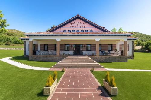 Fontibre House | Villa rural Balneario de Fontibre