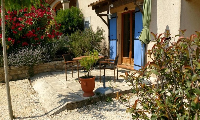 La Roque-sur-Ceze Apartment | Villa Sénégas