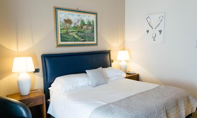 Cortemilia Hotel | Villa San Carlo