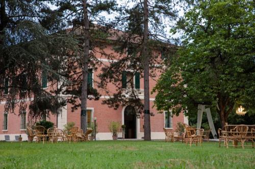 Crespellano Bed & Breakfast | VILLA SAN SAVINO
