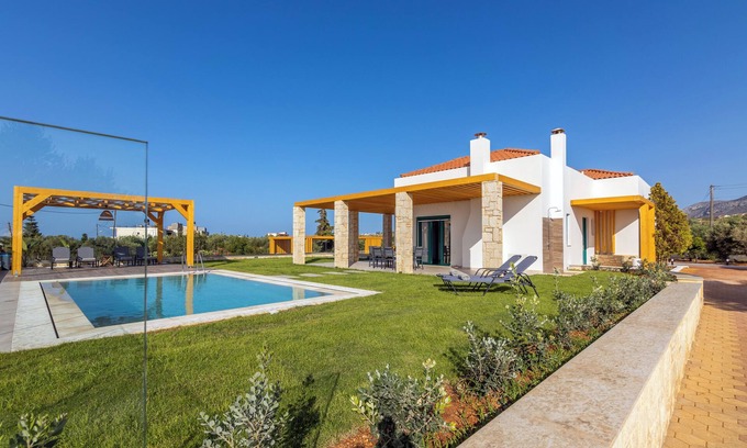 Analipsi House | Villa Sandi with Private Pool