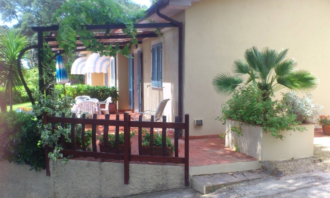 Lido di Capoliveri House | Villa Sandra 500 mt from the sea