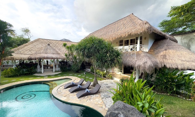 Umalas Villa | Villa Santai 5mn Seminyak 10mn Beach