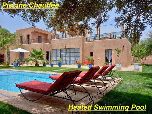 Sidi Abdallah Ghiat Villa | Villa Scil de luxe, Piscine chauffée, 3 Suites, Hamam, Jacuzzi extérieur, Bar détente avec Billard, salle de sport, service Baby Sitter, option gouvernante, vue sur l'Atlas, Parkings Privé, Pas de Vis à Vis !