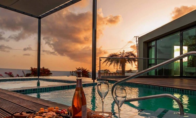 Marie Pampoen Villa | Villa Sea View Luxury
