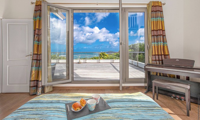 Le Francois Villa | Villa Sea View