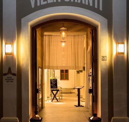White Town Hotel | Villa Shanti - Heritage Hotel for Foodies