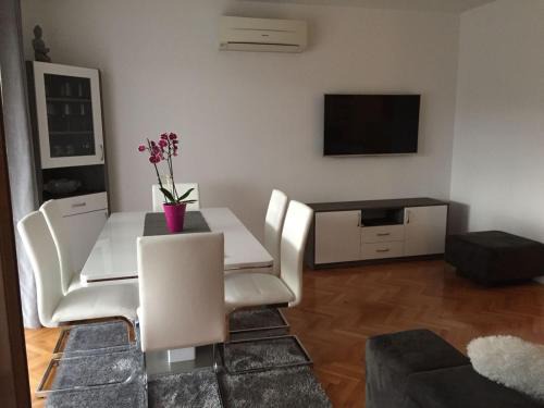 Srebreno Apartment | Villa Silvija