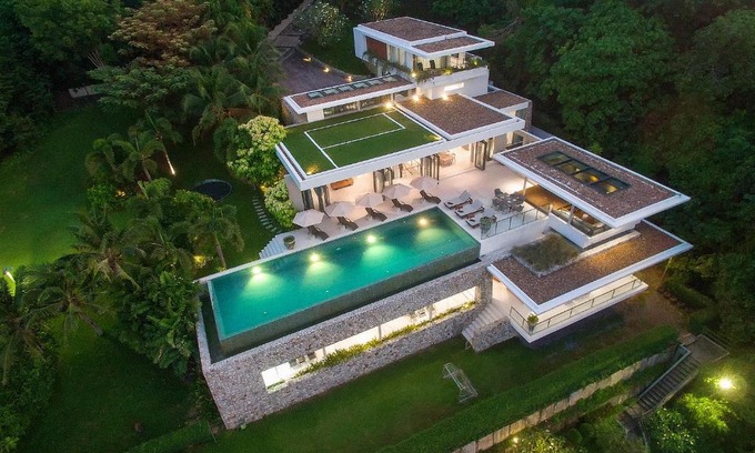 Wichit Villa | Villa Skyfall Thailand Phuket