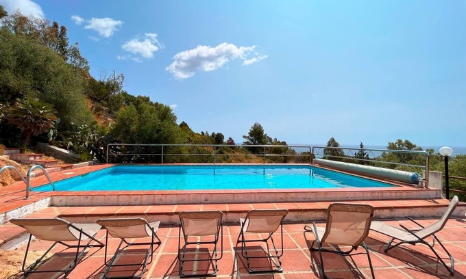 Eden Rock Villa | Villa Sole Sea View – A Stunning Residence in the Heart of Chia