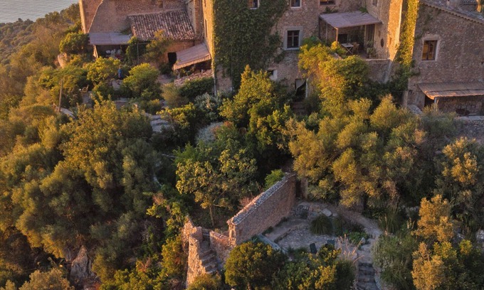 Deia Villa | Villa 'Son Rullan' with Sea View, Private Pool and Wi-Fi