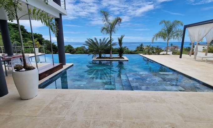 Madirokely Bed & Breakfast | Villa SOPHIE Glamour Beach room 4