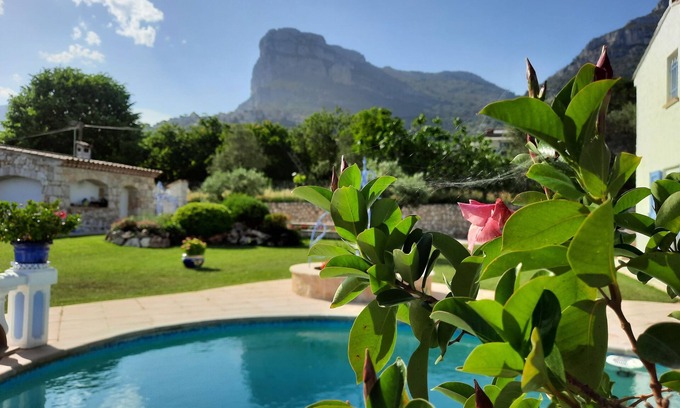 Saint-Jeannet Villa | Villa Standing 4 * Serenity - Pool-house Air-conditioning - 7 persons