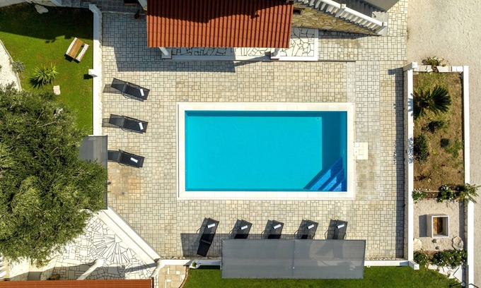 Kastel Stari Villa | Villa Stari Hill save 20 percent on Split-villas com