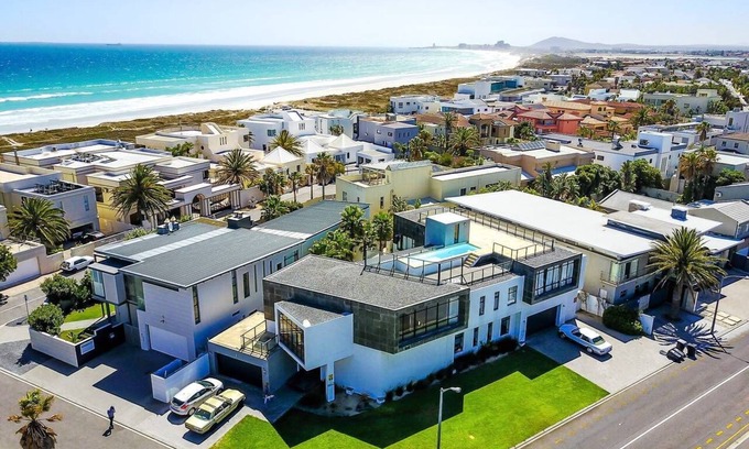 Sunset Beach Villa | Villa Sunset Mansion Capetown