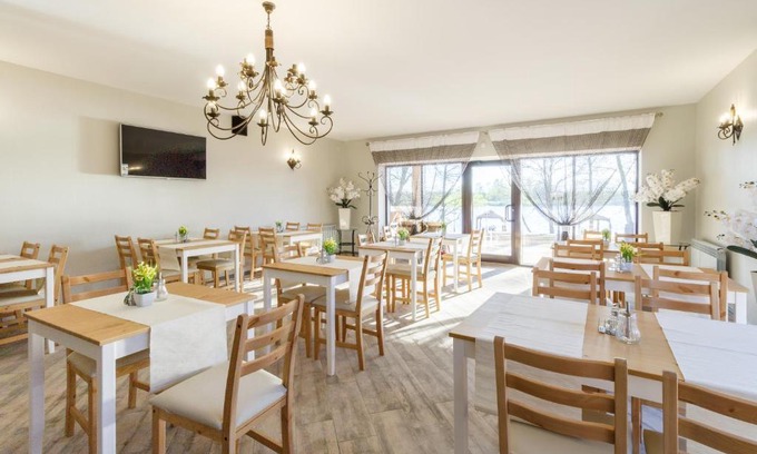 Ustye House | Villa Swan Lake