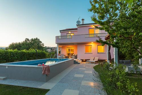 Stobrec Villa | Villa Sweet Home Marija With Heated Pool