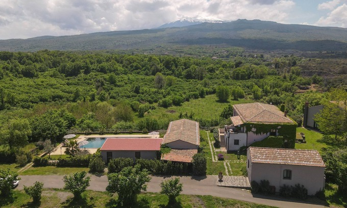 Rovittello Villa | Villa Terre Normanne 16, Emma Villas