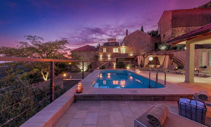 Popovici Villa | Villa Tea-a special family-friendly stay!