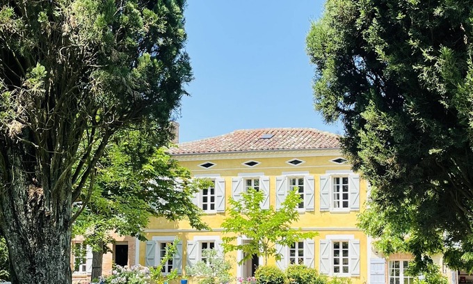 Azas Villa | Villa Toscane creations. Estate with swimming pool 20 minutes from Toulouse