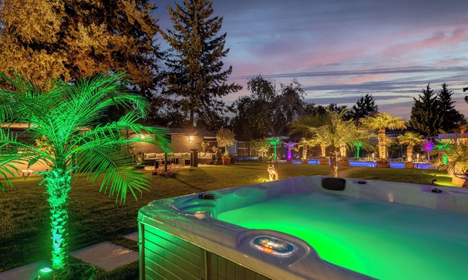 Teltow Hotel | Villa Tropicana