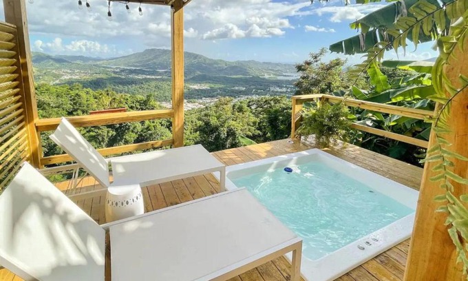 Villalba Villa | Villa Vacacional en Puerto Rico para parejas