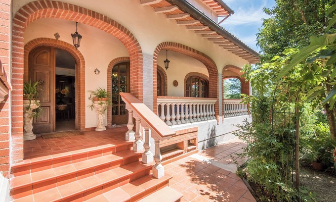 Certaldo Villa | Villa 'Vanna - Certaldo' with Garden & Wi-Fi