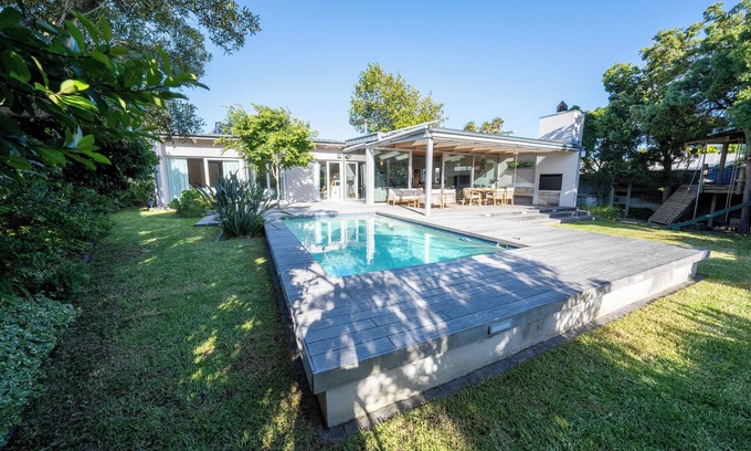 Constantia Villa | Villa Verdot – Exclusive Holiday Home with Heated Pool, Playground & BBQ Terrace