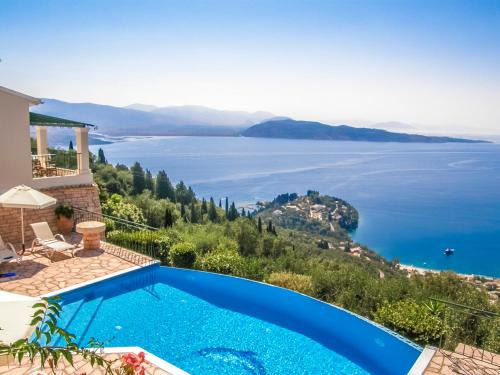 Petaleia Villa | Villa Vigla