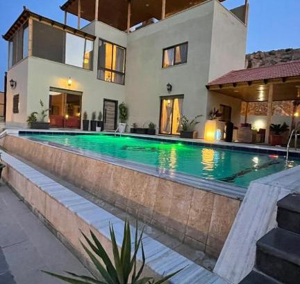 Al Kafrayn Villa | Villa Weekend