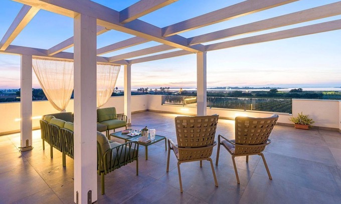 San Leonardo Villa | Villa with amazing view of the sunset in the Stagnone Lagoon