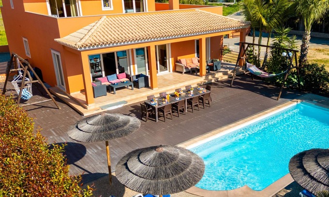 Branqueira Villa | Villa with heatable pool & BBQ in Corcovada