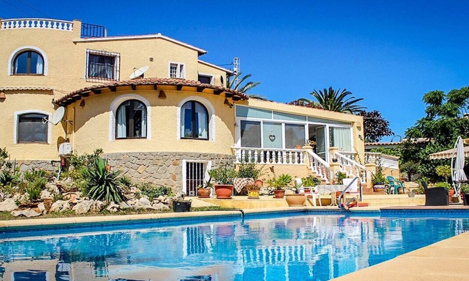 Benissa Coast Villa | Villa with private pool, garden, WLAN, air condi., washing machine, parking
