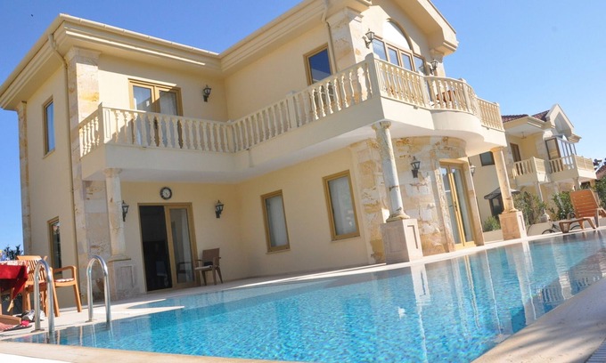 Dalyan City Center Villa | Villa With Private Pool