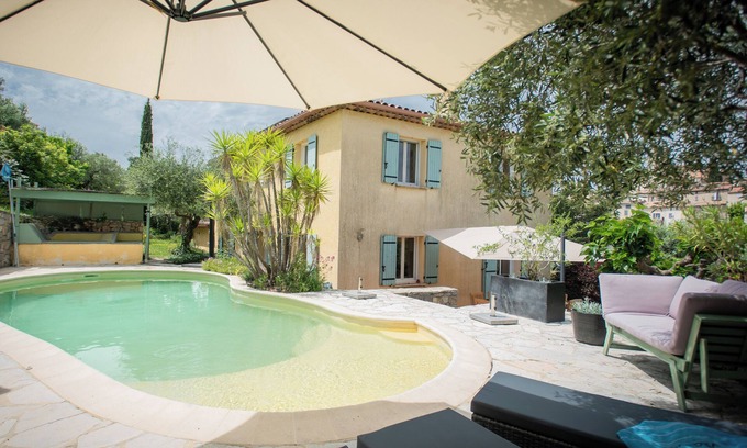 Flayosc Villa | Villa within walking distance of Flayosc