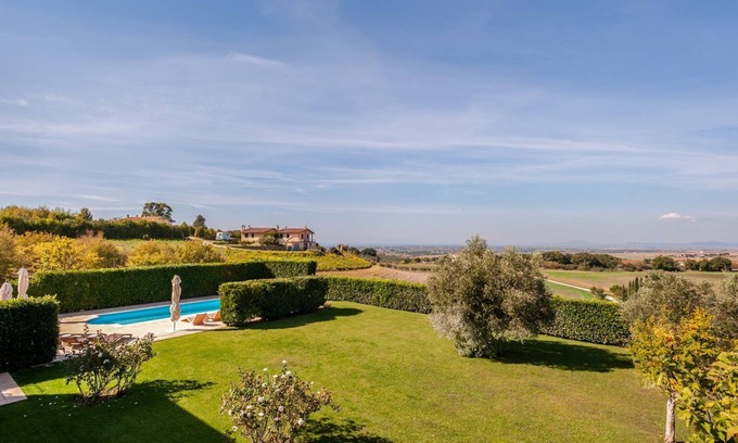 Tarquinia Villa | Villa Zefiro - Four Bedroom Villa, Sleeps 9