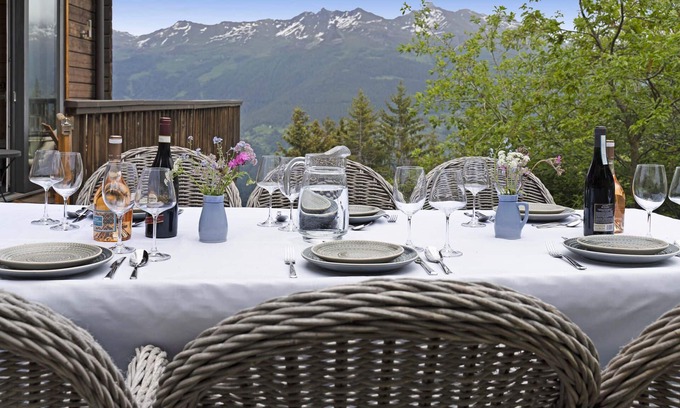 Vex Ski Chalet | VillaChalet.eu/chalet La Pente 10 min walk Spa&Pool 5 min walk ski lift, bars