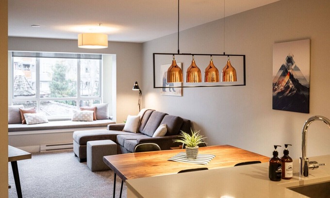 Whistler Condo | Village Center 1BR:Sleeps 4, Balcony & Near Restaurants and Shops!