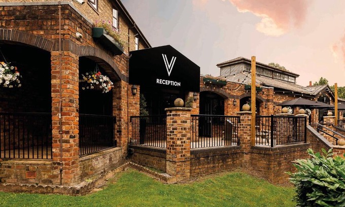 Prescot Hotel | Village Hotel Liverpool