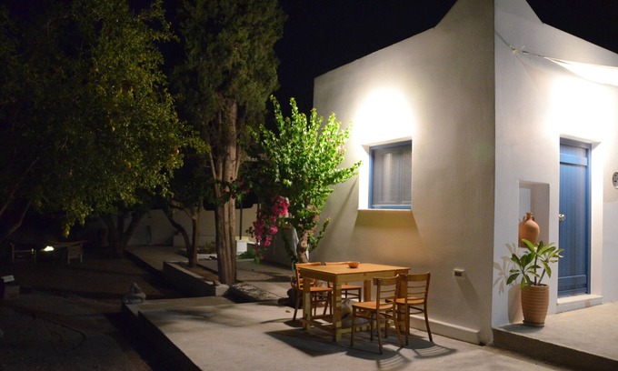 Pefkos House | Village House with Garden by the Beach