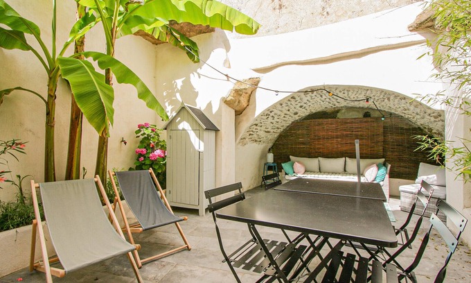 Grignan Ski Chalet | Village House with Terrace for Rent – Grignan, Drôme Provençale