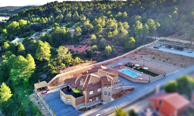 Villalba de la Sierra Ski Chalet | Villalbeja Casa Rural en Cuenca