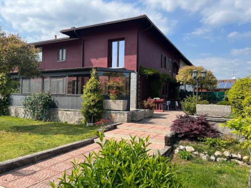 Paruzzaro House | Villarosybeb