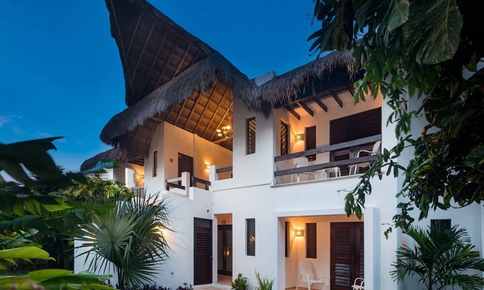 Colonia Andres Hotel | Villas El Encanto Cozumel