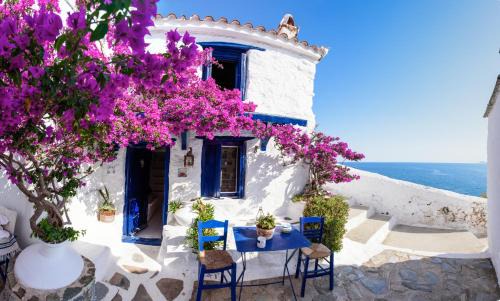Skopelos House | Villea Seaview Apartments