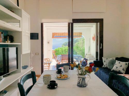 Geremeas House | Villetta Celeste - vista mare a 80metri dalla spiaggia