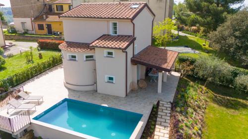 Cerreto Guidi Villa | Villetta Marice by VacaVilla