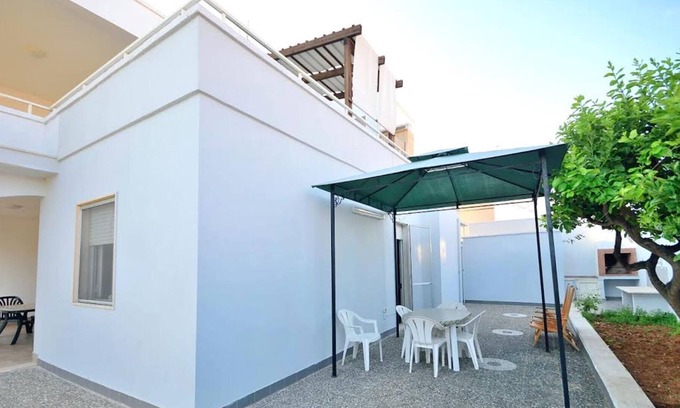 Padula Fede House | Villetta Rosabel | outdoor space, bbq, a/c