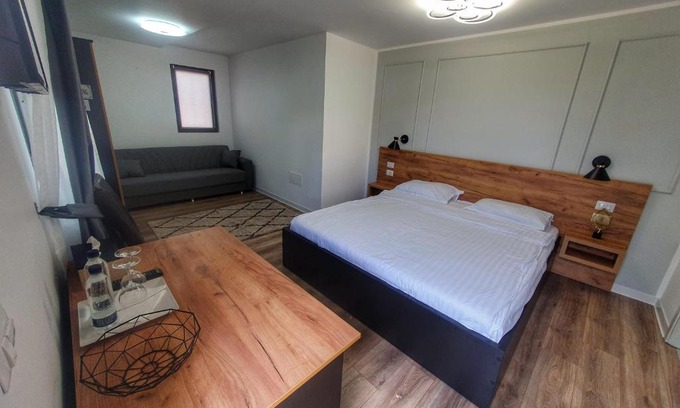 Focsani House | Vily Luxury Rooms